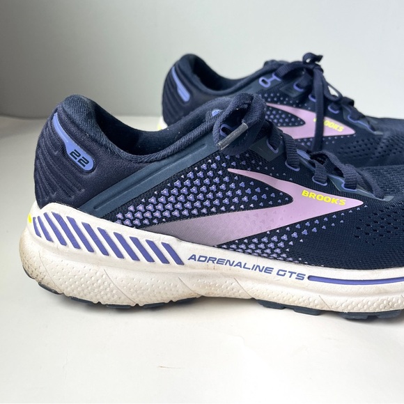 Brooks Women's Adrenaline 22 GTS Running Shoes - Navy and Purple - Picture 3 of 9